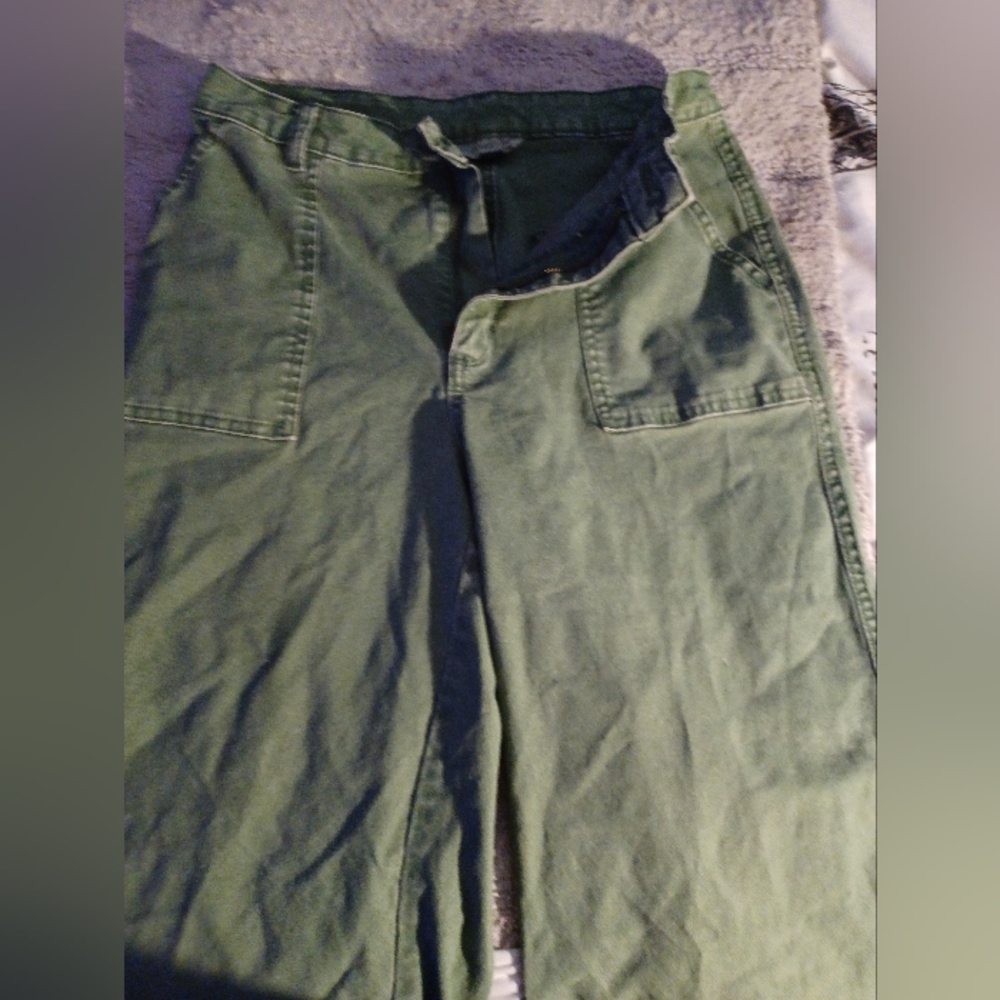 Green wide leg jeans